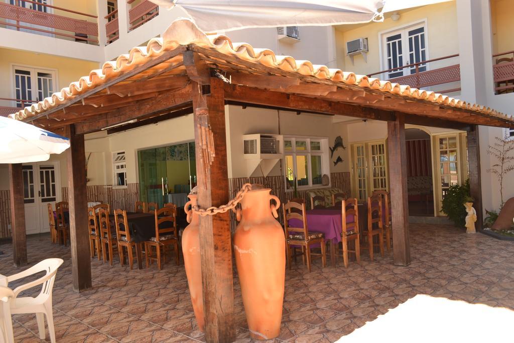Hotel Brisa Dos Abrolhos Alcobaca Exterior photo